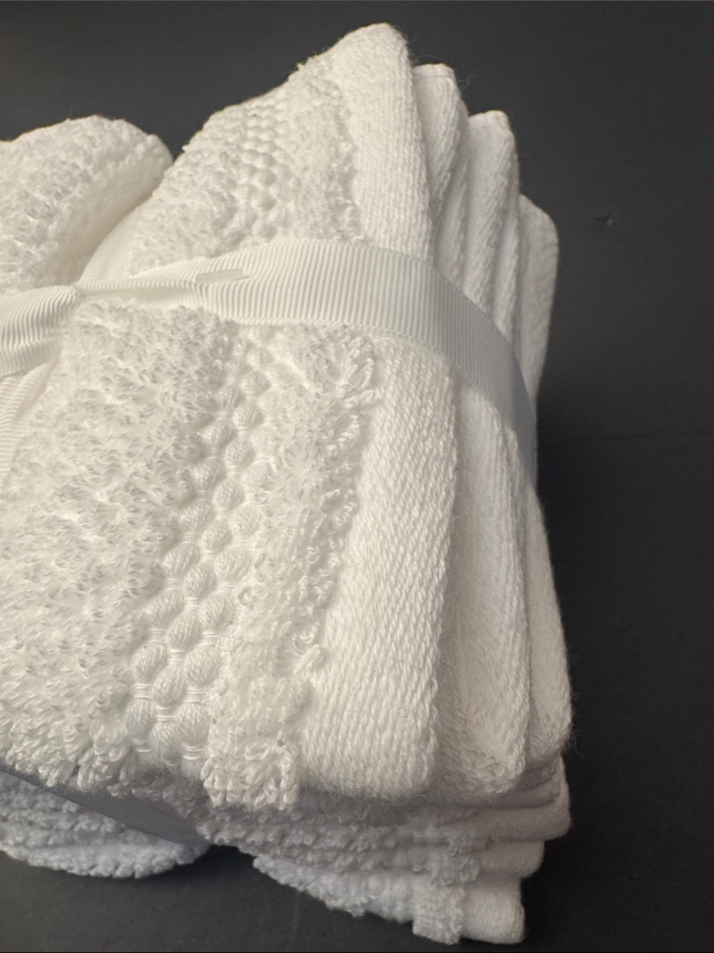 8pc TRULY LOU 💯% Cotton Washcloth Towel Set - White - Picture 5 of 5